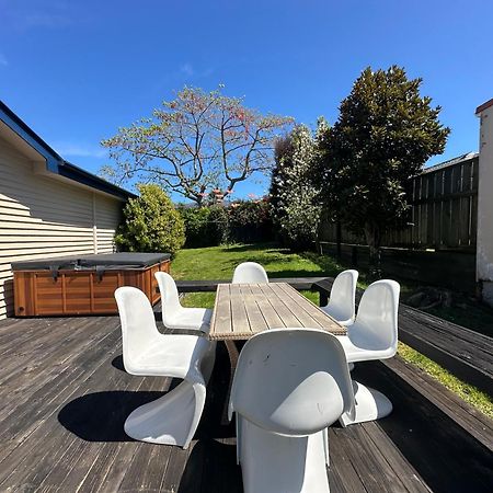 Dream Home In Central Of Rotorua With Spa Pool Bagian luar foto